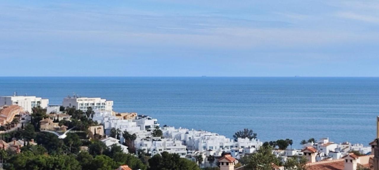 Sea Apartment Con Vistas Al Mar เบนัลมาเดนา ภายนอก รูปภาพ